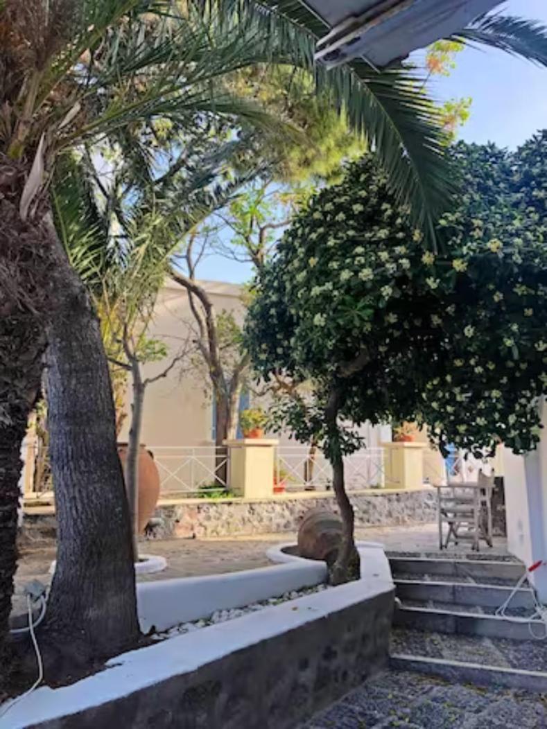 On An Island Suites & Apartments - Fira Buitenkant foto